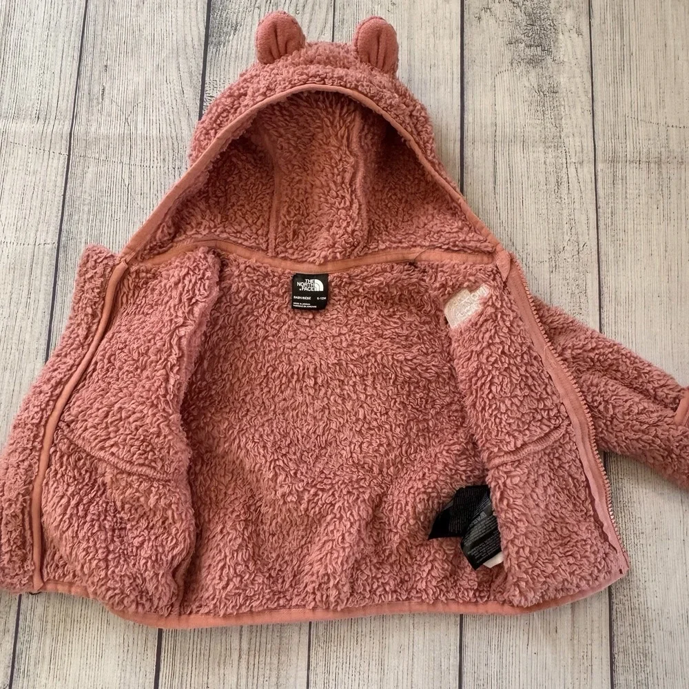 The North Face Baby Campshire Bear Hoodie Jacket Pink Moss 6-12 Months Ears